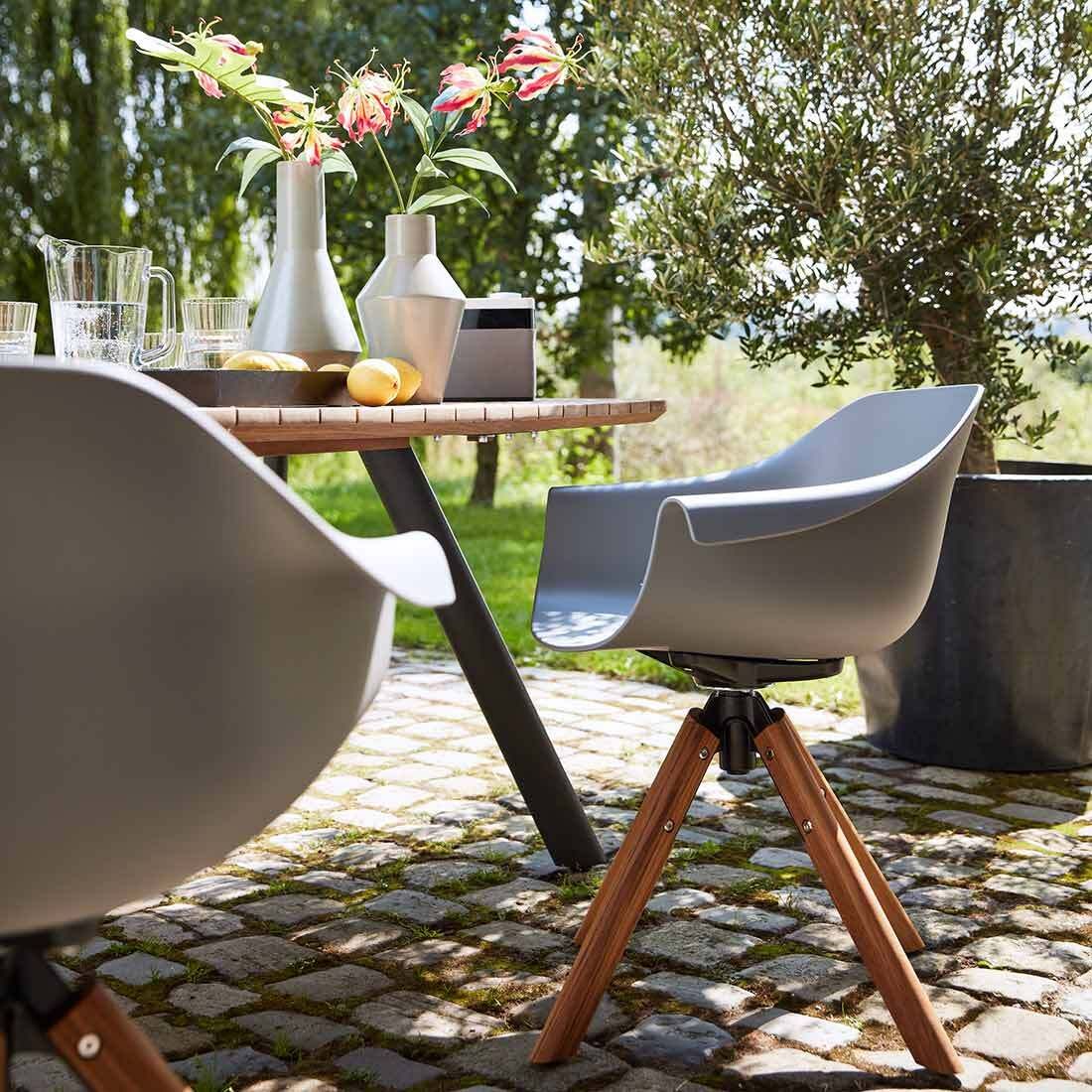 Musterring Stockholm Gartenmöbel-Set L (6 Plätze) Tisch 200x95cm Teak/Grau