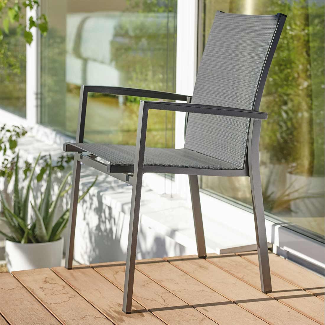 Stern New Levanto Stapelsessel Aluminium/Textilen