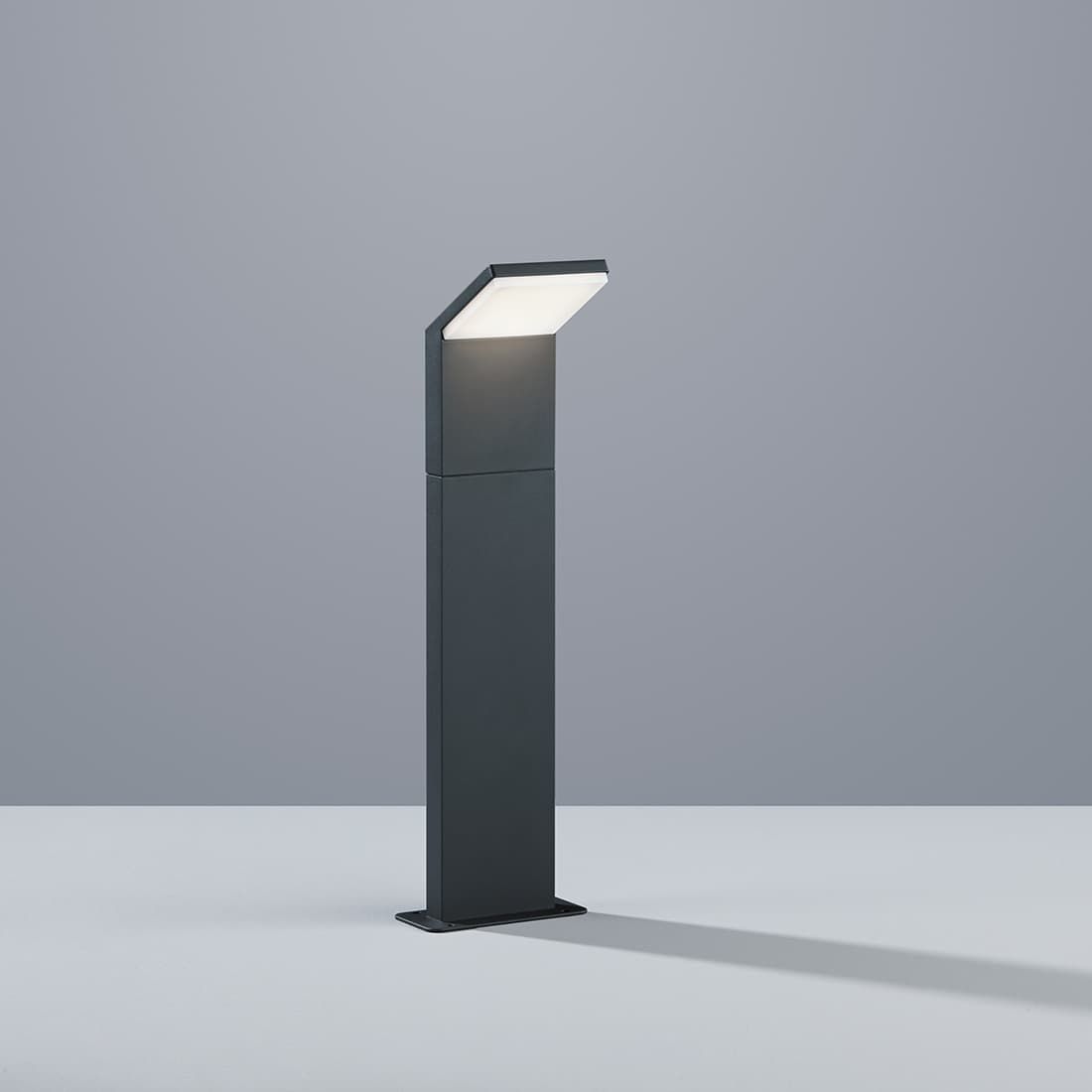 Trio Leuchten Pearl Stehleuchte Aluminium/Kunststoff