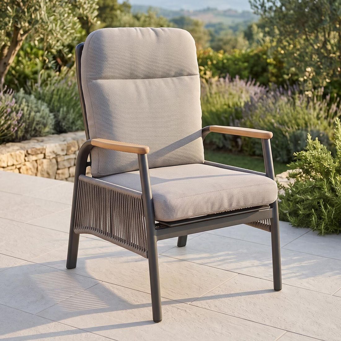 OUTLIV. Valencia Gartensessel Aluminium/Rope mit Sitz- und Rückenkissen