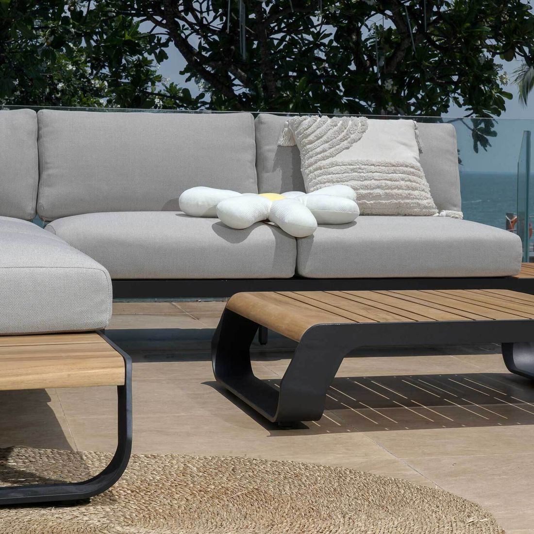 OUTLIV. Palm Springs Ecklounge inkl. Loungetisch