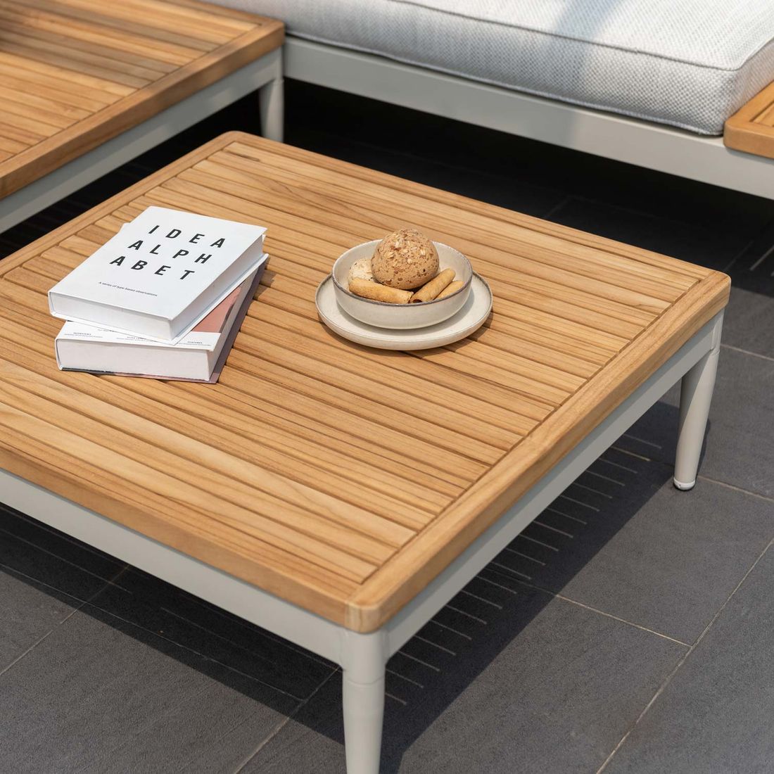 LifestyleGarden Topaz Loungetisch 73x73cm Aluminium/Teak