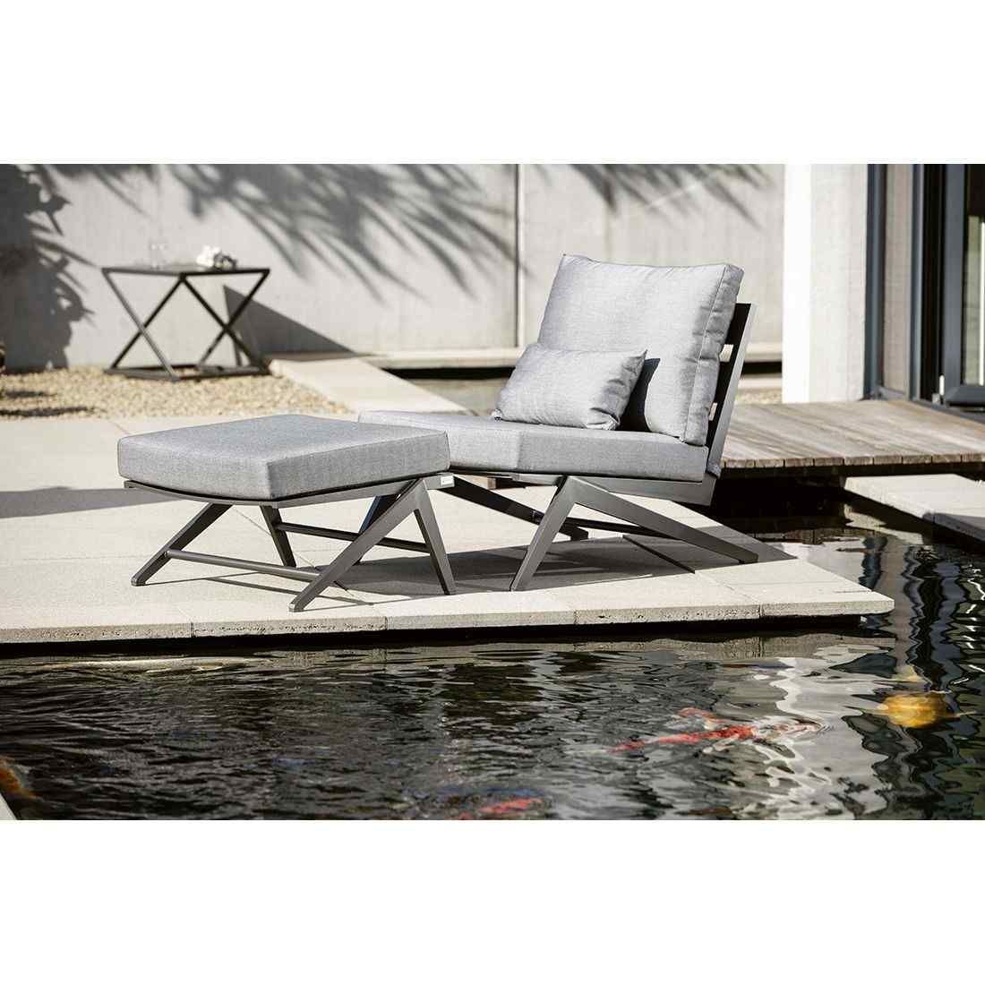 Stern Jackie Loungehocker Aluminium inklusive Kissen