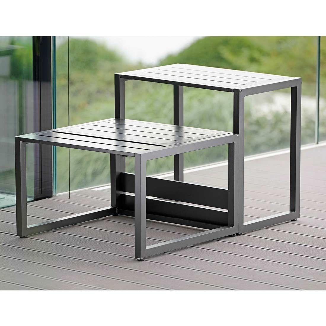 Stern Novus Beistelltisch 67x63x43 cm Aluminium