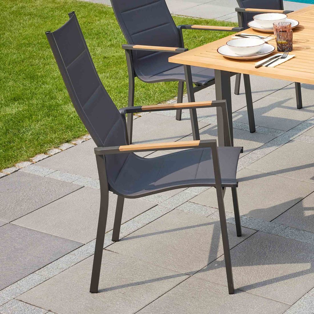 LC Garden Unicamo Stapelsessel Hochlehner Aluminium/Textilene