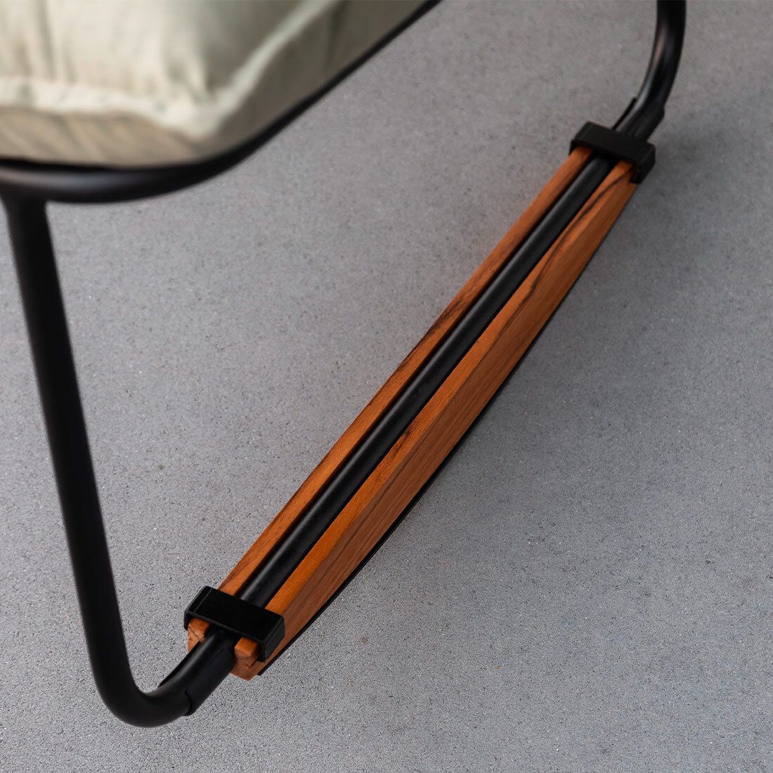 SCHÖNER WOHNEN-Kollektion Leska Schaukelstuhl ink.Hocker Aluminium/Sunbrella