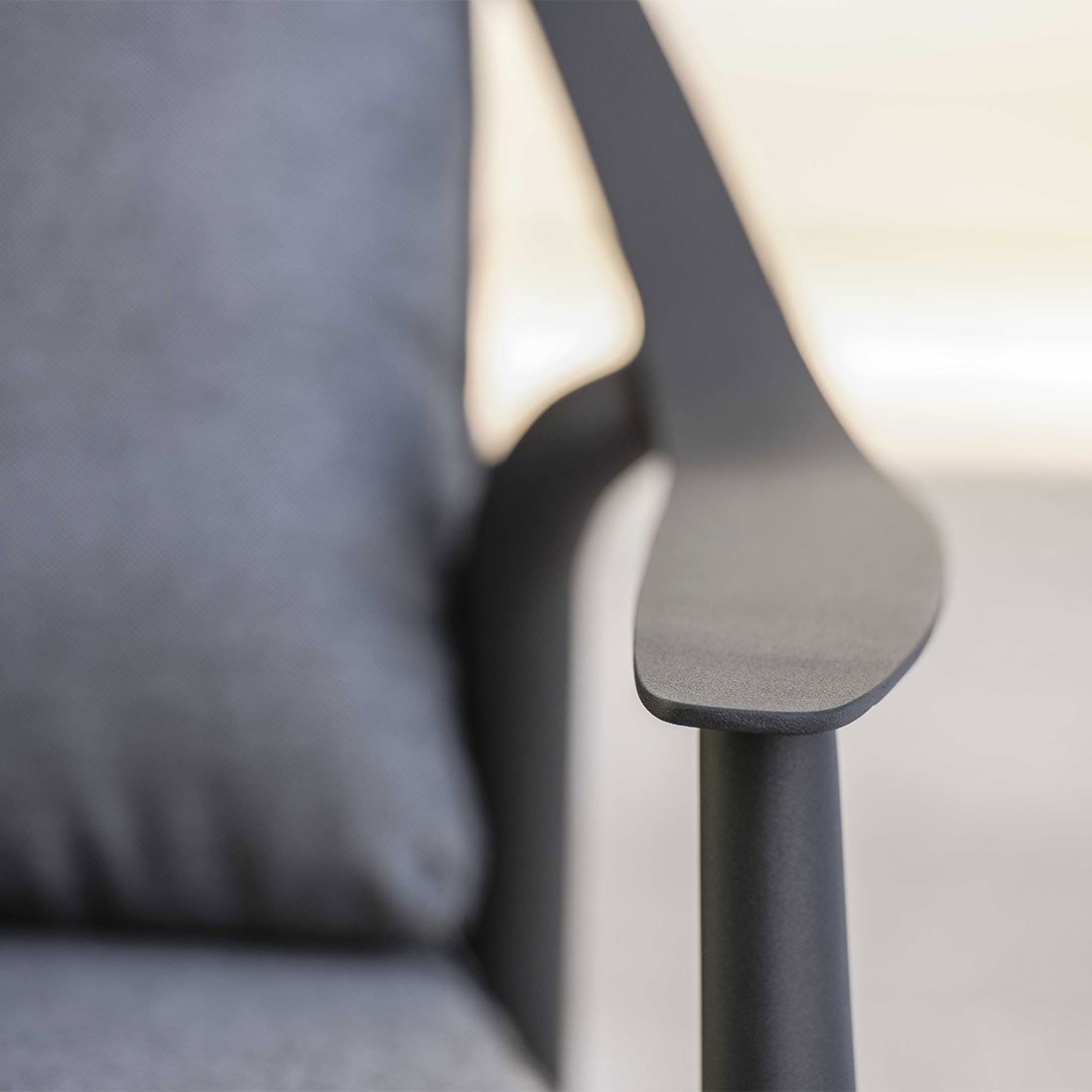 Stern Vanda 3-Sitzer Sofa Aluminium/Outdoorstoff