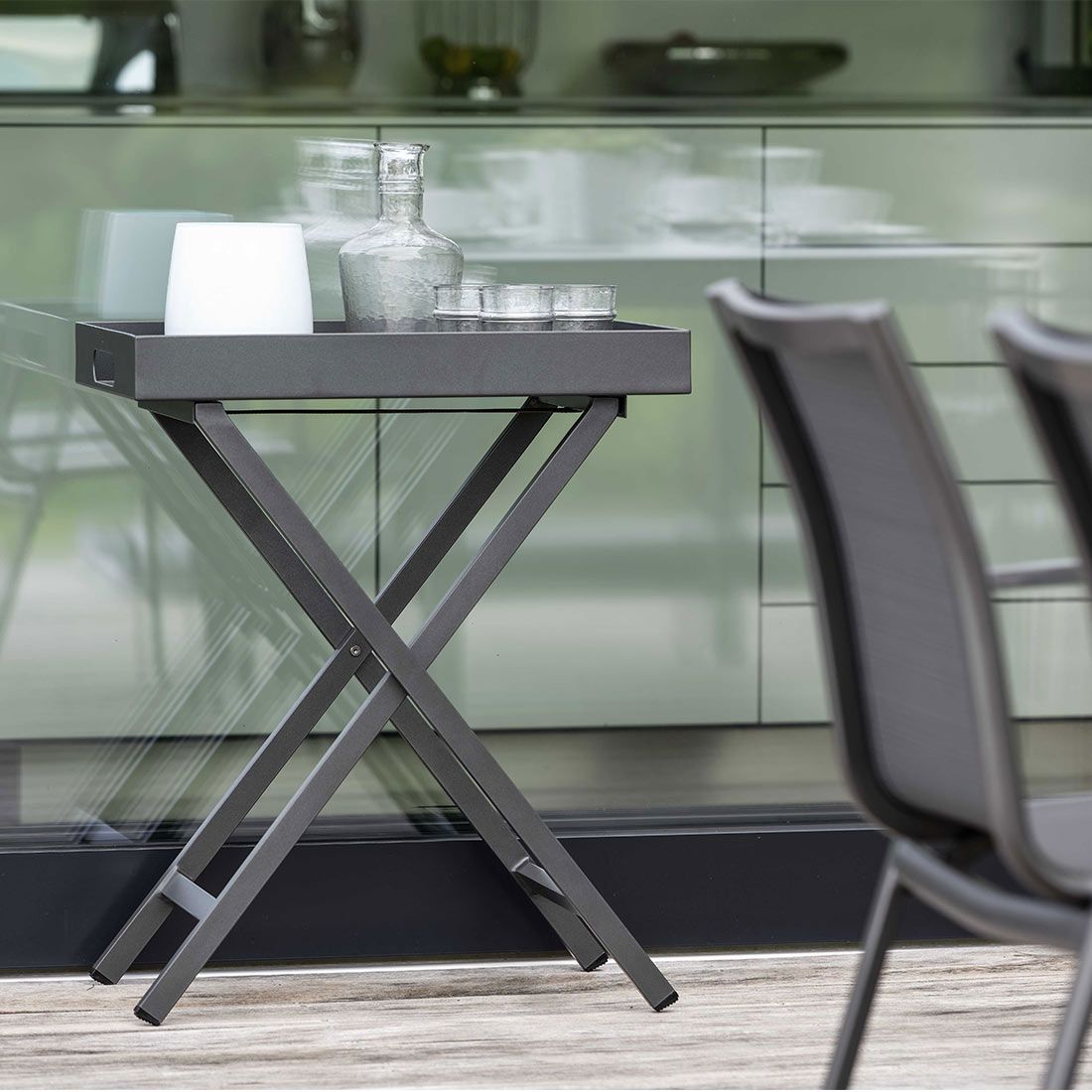 Stern Tabletttisch 60x40cm Aluminium