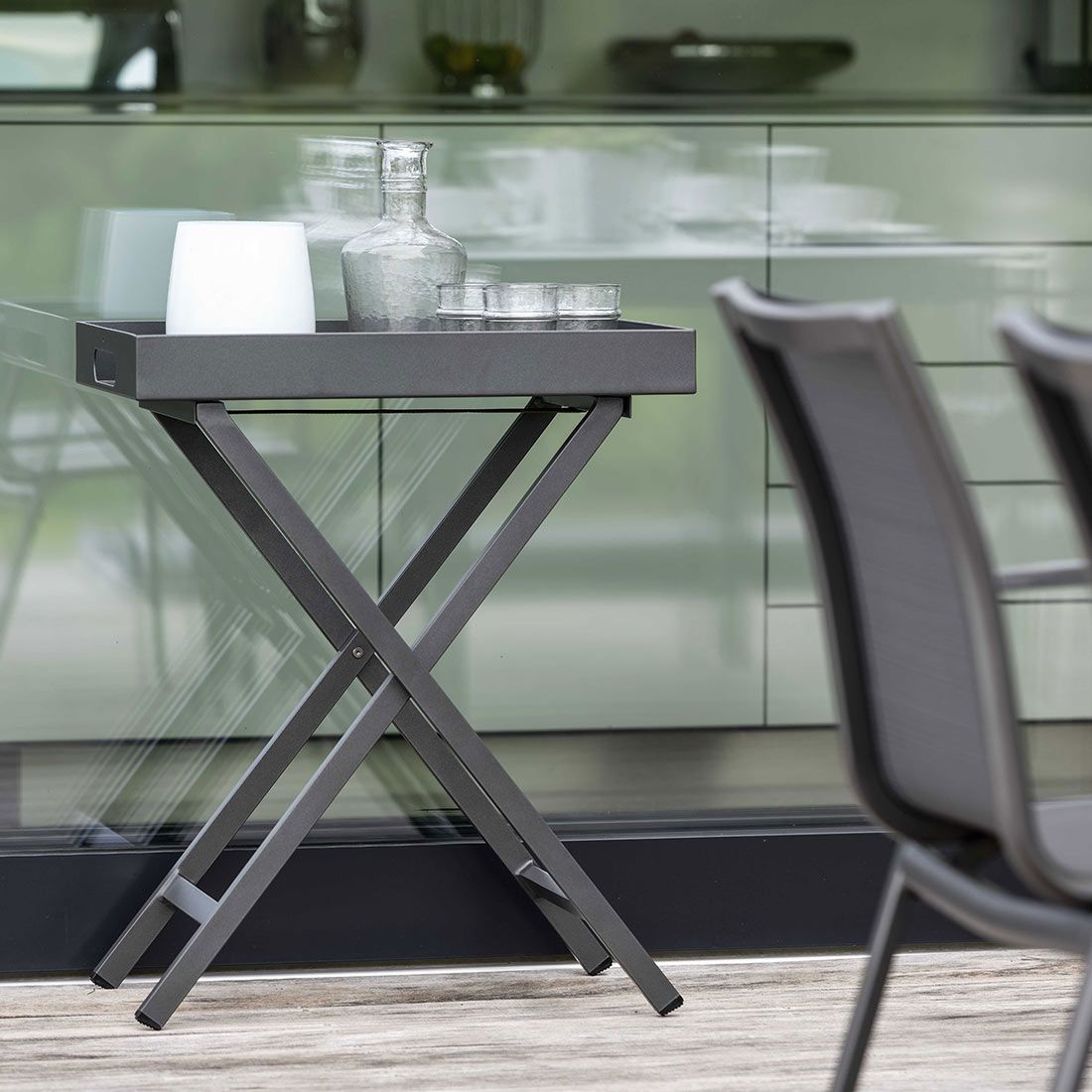 Stern Tabletttisch 60x40cm Aluminium