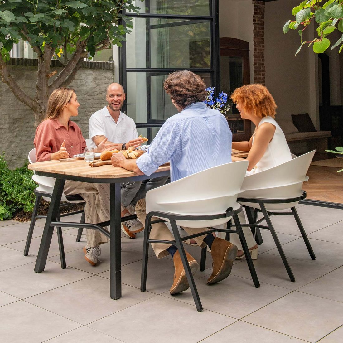 Hartman Tubb Gartentisch Aluminium/Teak