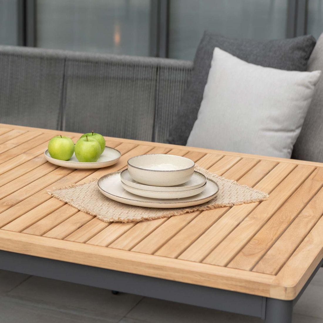 LifestyleGarden Topaz Gartentisch Aluminium/Teak
