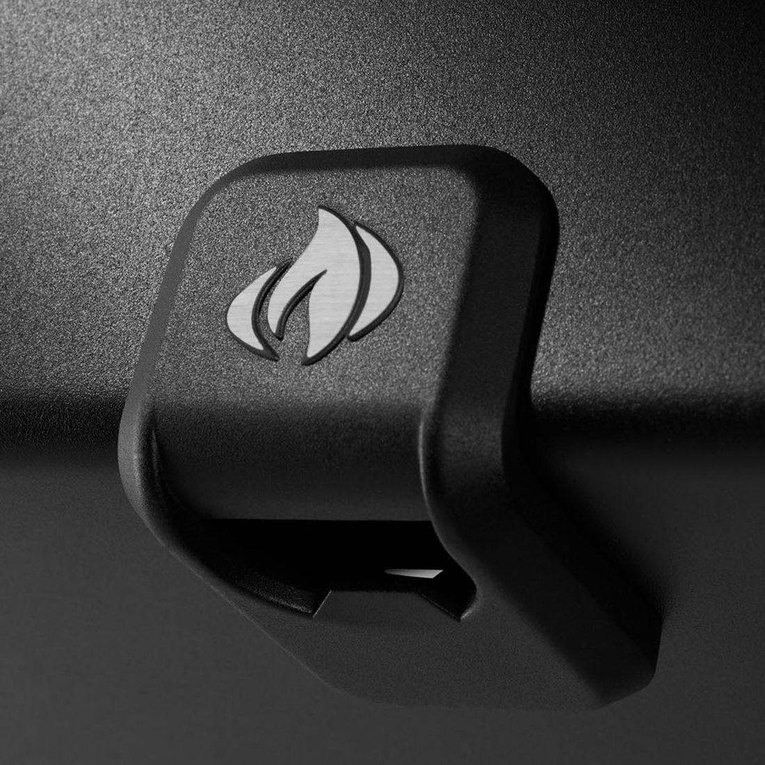 Napoleon Phantom Prestige 500 Connected Gasgrill mit Edelstahl-Rosten