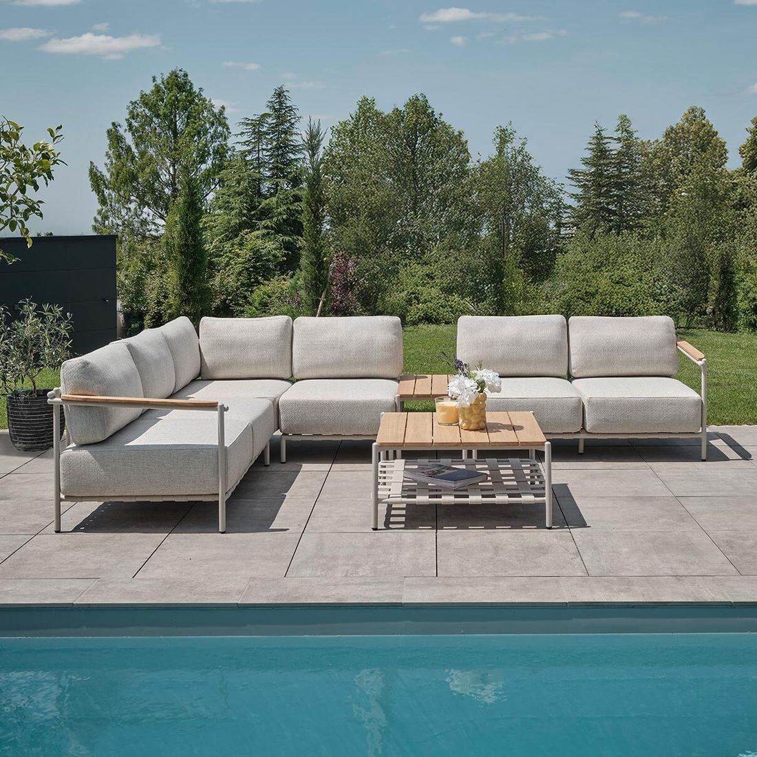 Stern Francis Ecklounge inkl. Loungetische Aluminium/Gurtbespannung/Polyacryl