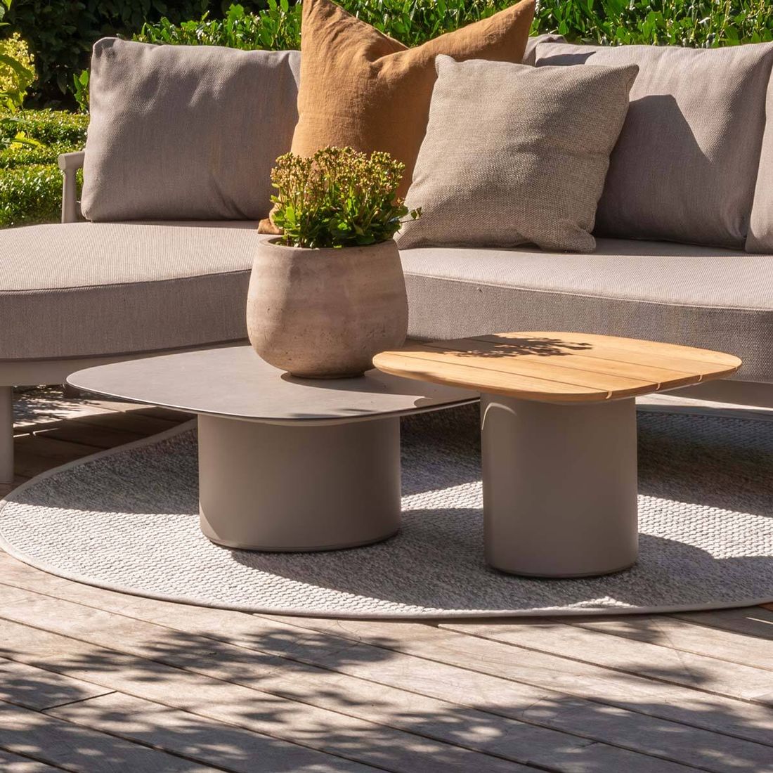 4Seasons Catalana Ecklounge inkl. Loungetische Aluminium/Rope/Olefin
