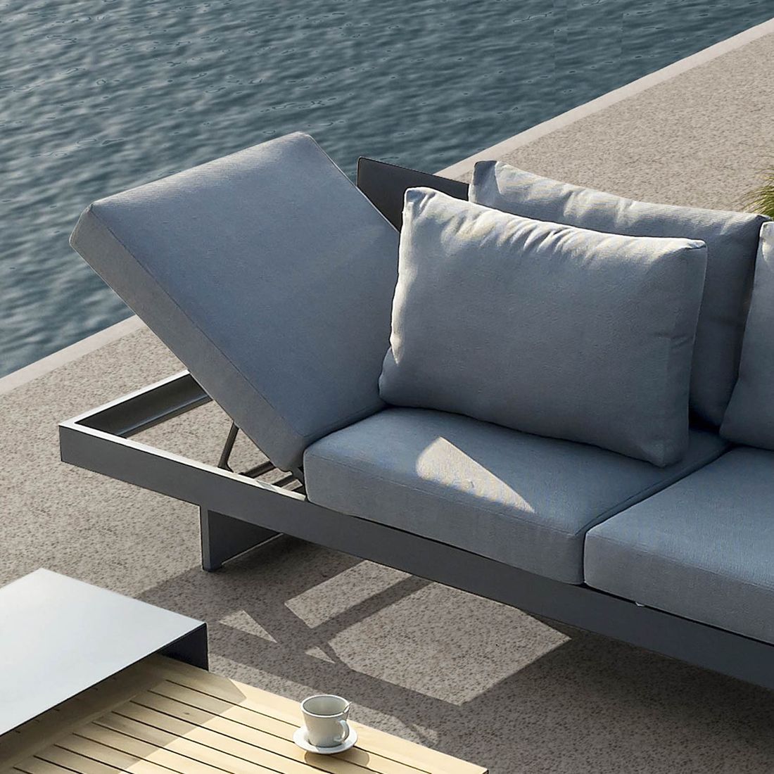 OUTLIV. Luna Ecklounge inkl. Loungetisch Aluminium/Polyester