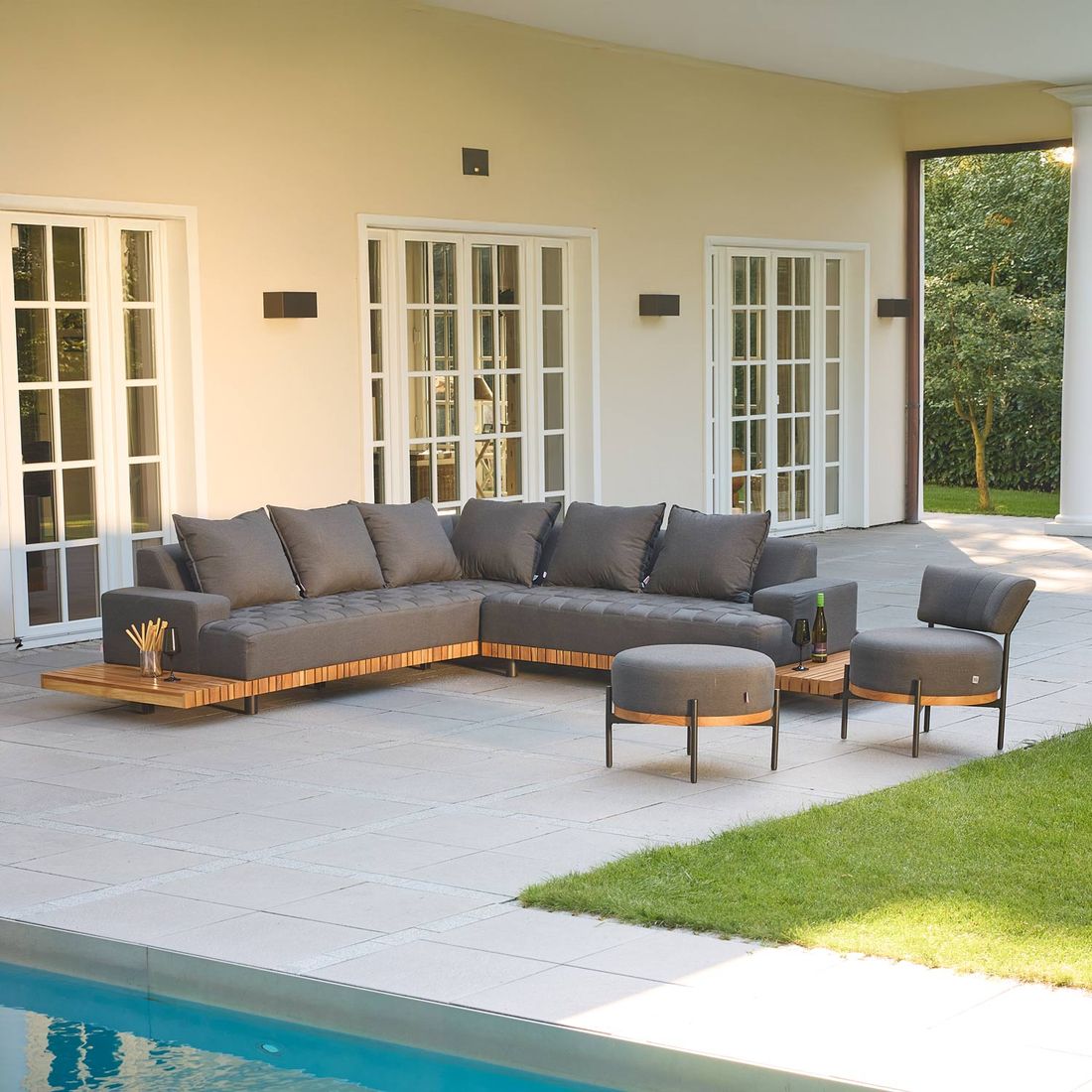 LC Garden Sunbay Ecklounge Teak/Sunbrella