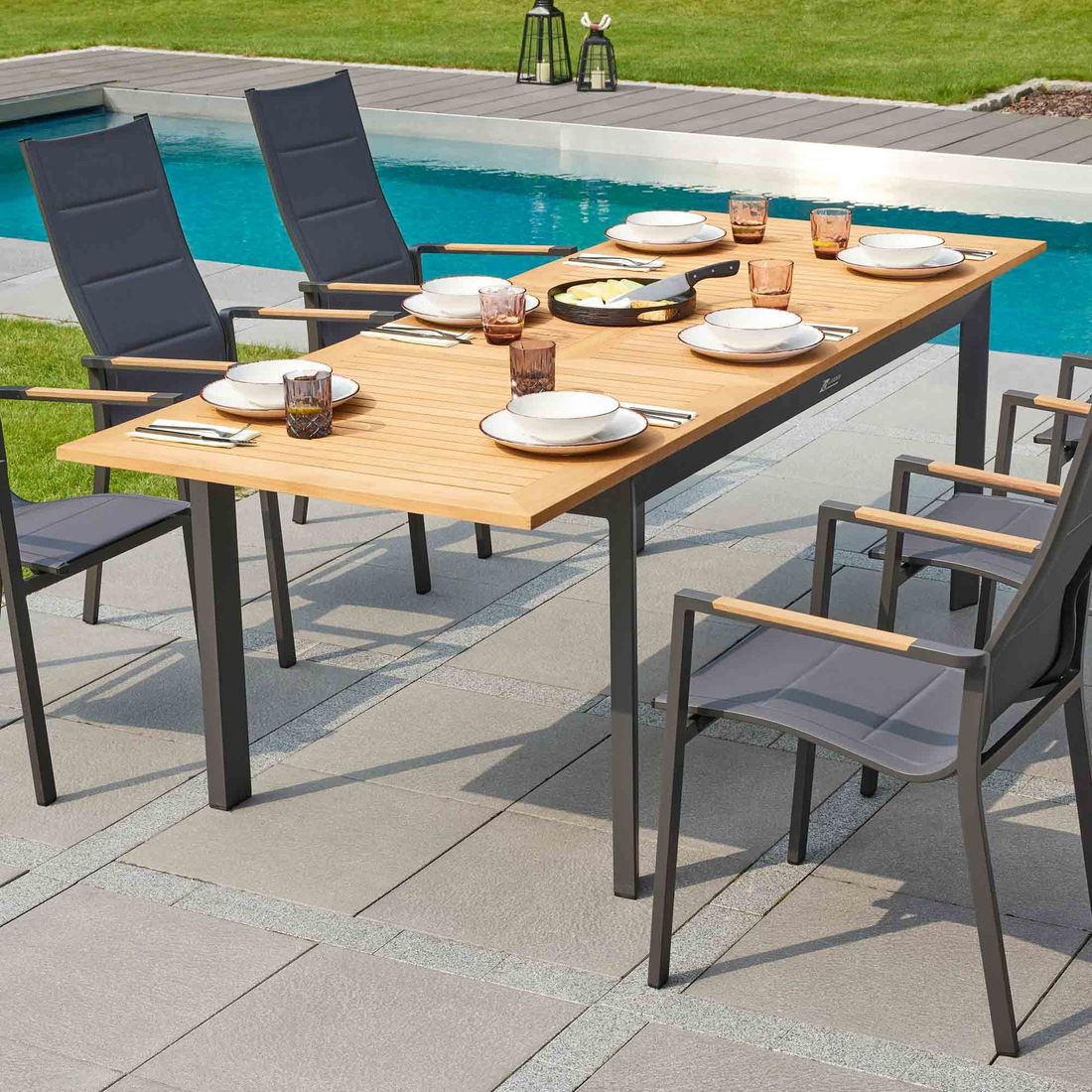 LC Garden Unicamo Ausziehtisch 180/240x90cm Aluminium/Teak