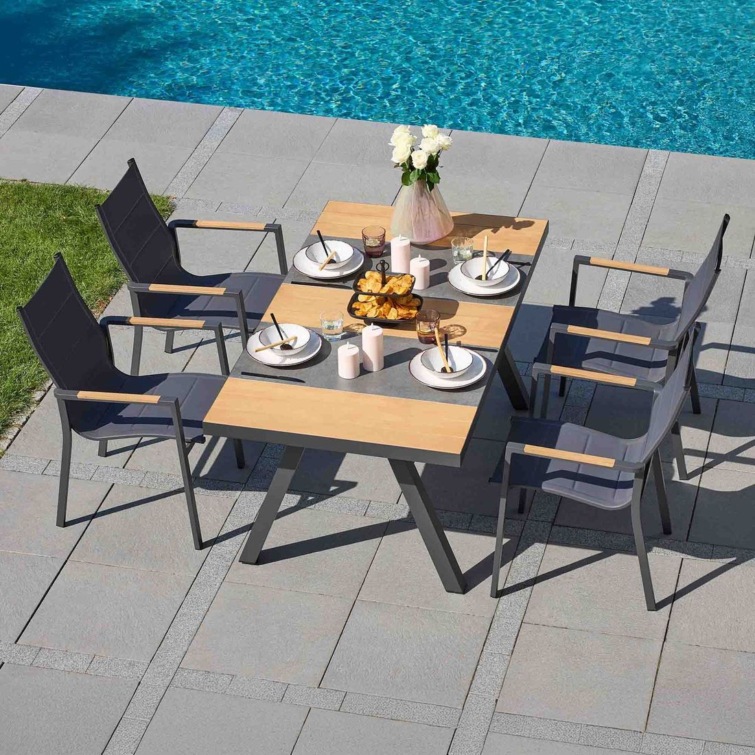 LC Garden Unicamo Gartenmöbel-Set M (4 Plätze) Tisch 167x90,5cm