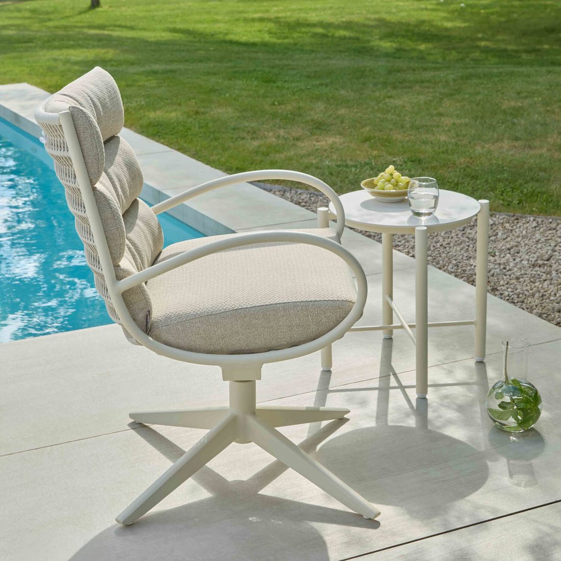 Apple Bee Camp Bay Gartensessel drehbar Edelstahl mit Sitz- und Rückenkissen