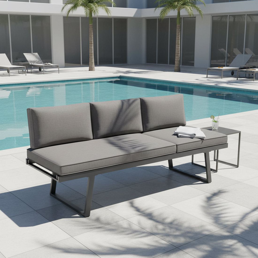 OUTLIV. Lucca Diningsofa Aluminium/Olefin
