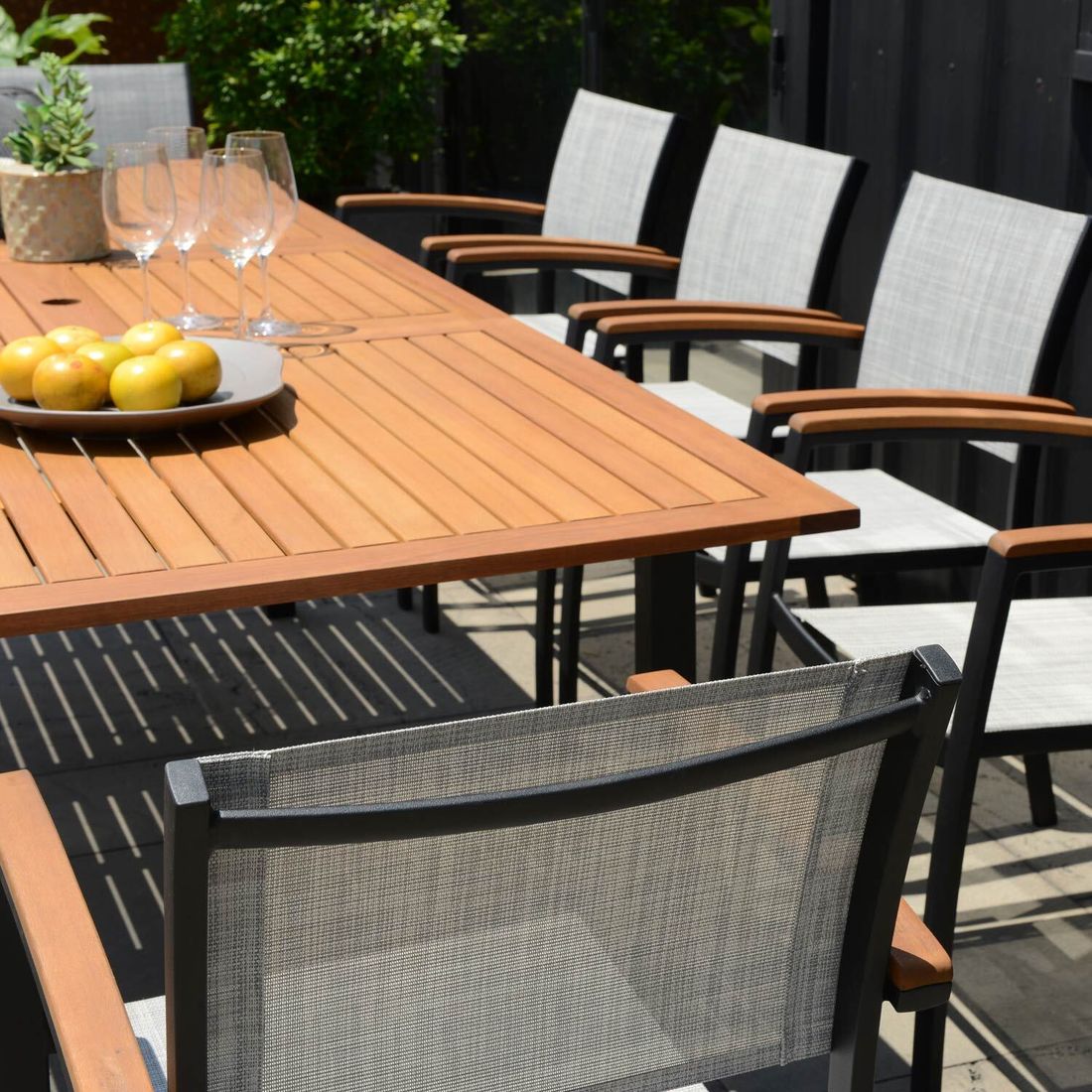LifestyleGarden Ragusa Gartenmöbel-Set XXL (10 Plätze) Tisch 180/240x100cm