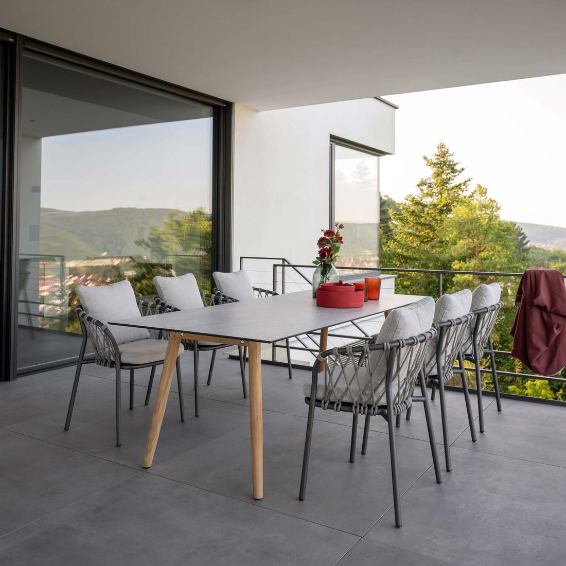Stern Interno Gartentisch 200x100cm Teak/Silverstar 2.0