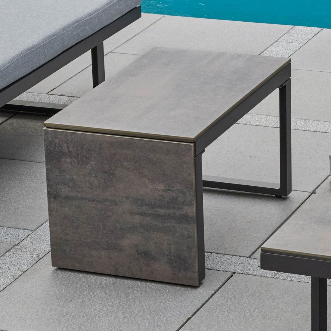 LC Garden Leyaro Ecklounge inkl. Loungetisch Aluminium/Polyester