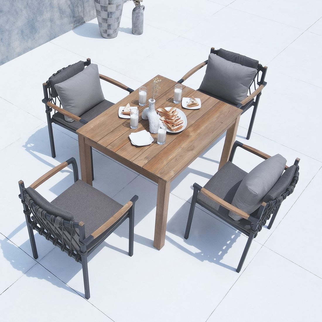 Zebra Derex Gartentisch 80x100cm Teak recycelt