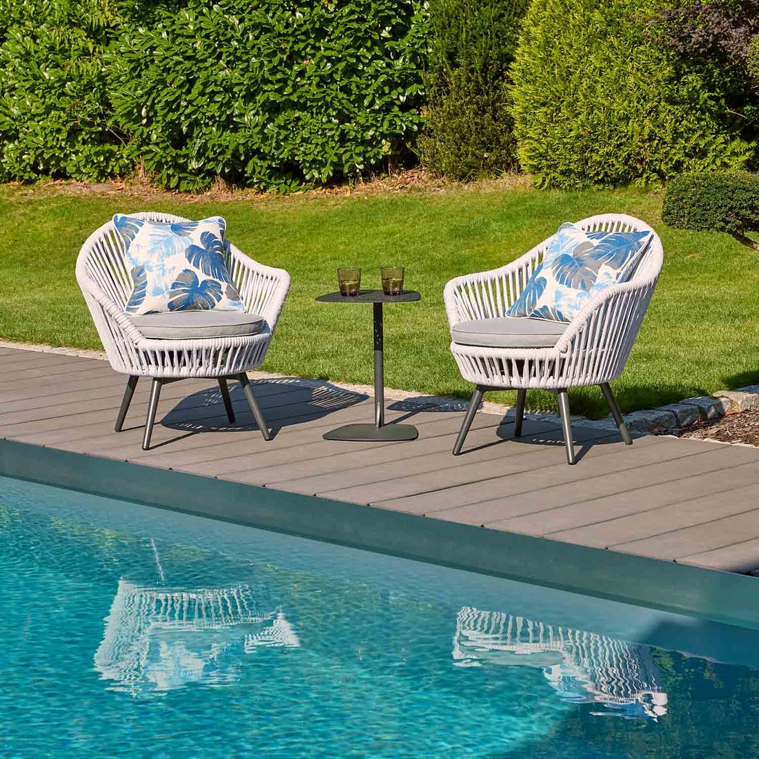 LC Garden Bari Beistelltisch Garten 40x39cm Aluminium