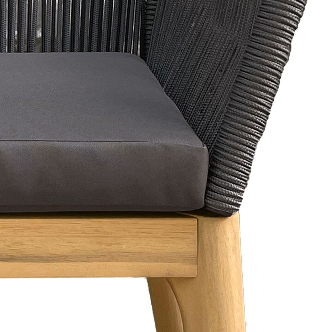 OUTLIV. David Gartensessel Akazie mit Sitzkissen