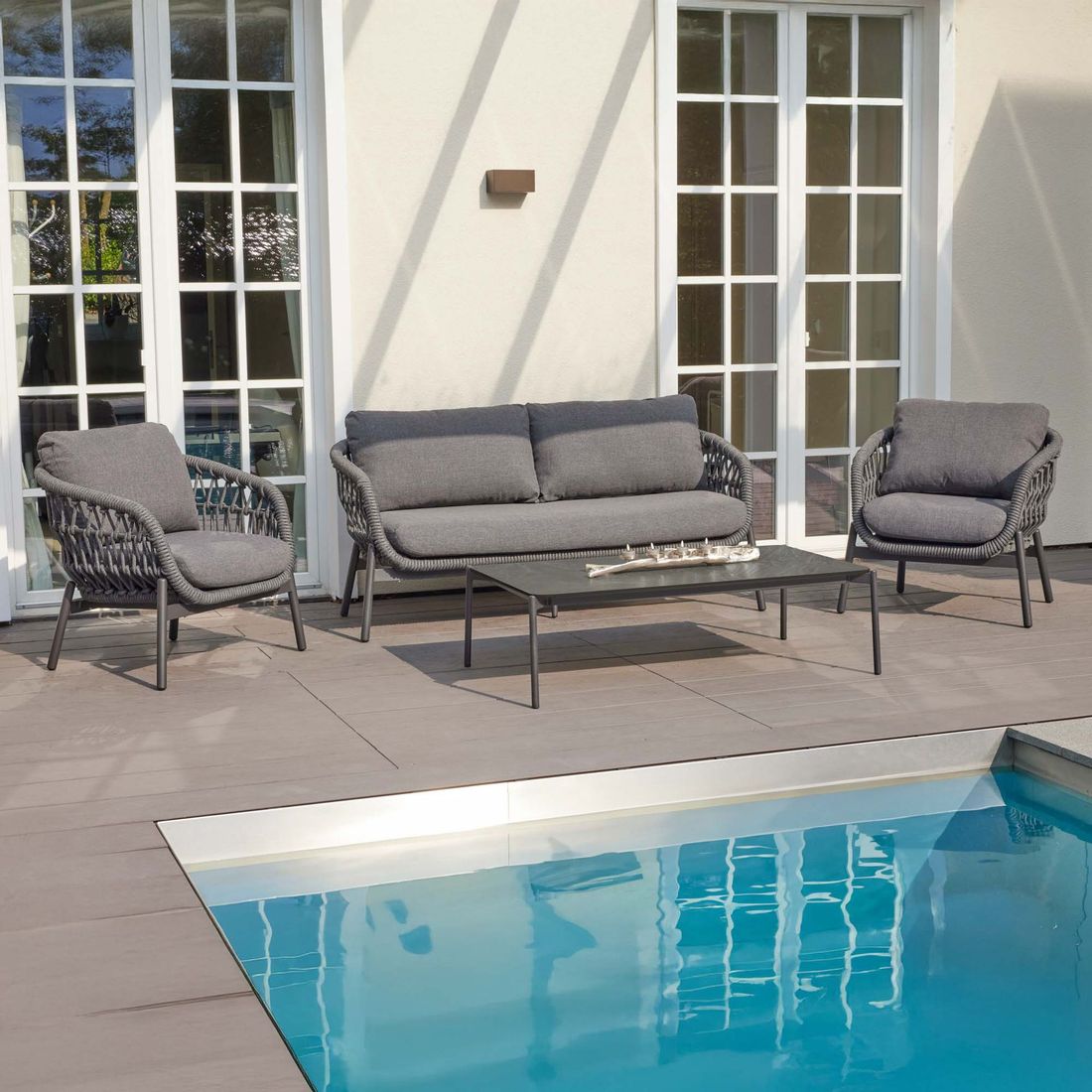 LC Garden Bari Gartenloungesofa Aluminium/Rope
