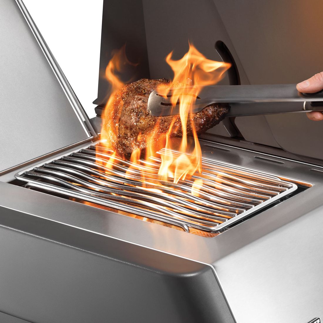 Napoleon Prestige 665 Connected Gasgrill mit Edelstahl-Rosten