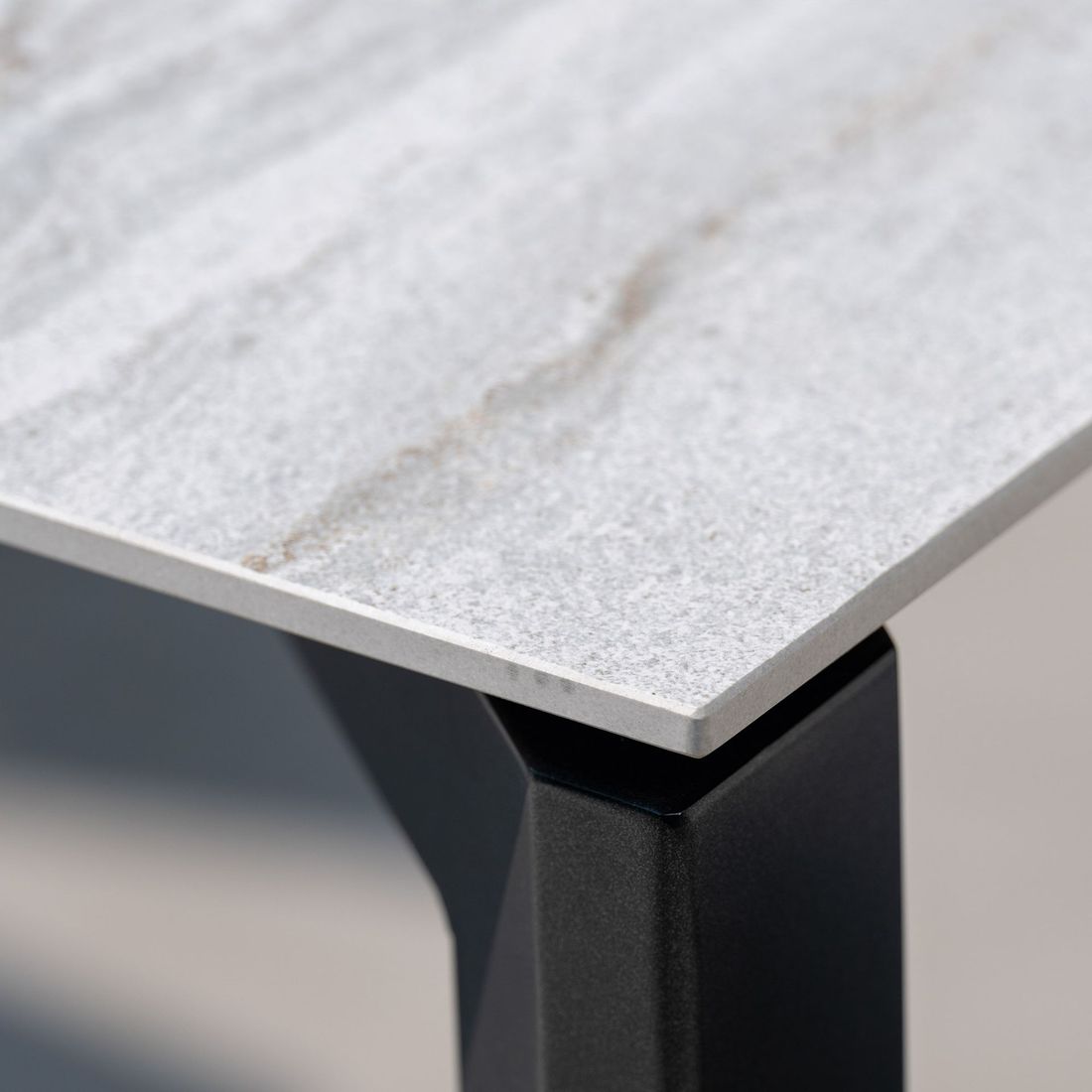 Stern Gartentisch-Platte Dekton