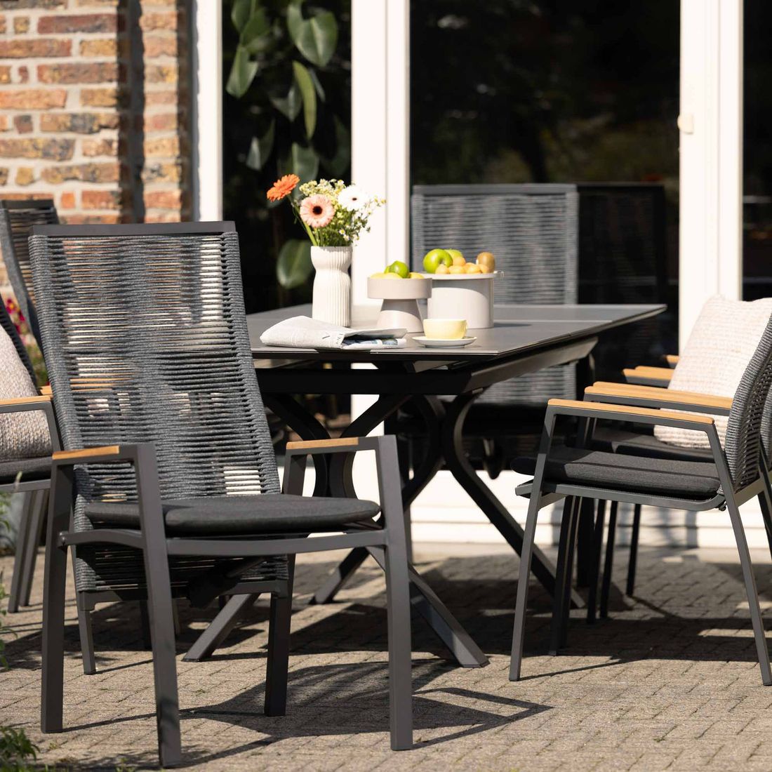 Interliving 7011 Gartensessel verstellbar Aluminium mit Sitzkissen