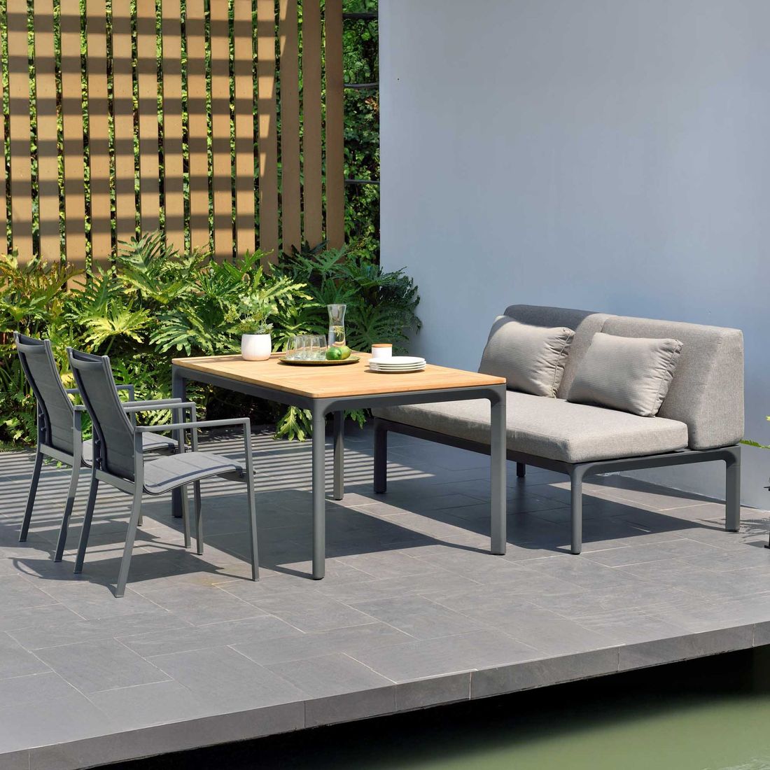 LifestyleGarden Espoo Gartenmöbel-Set M (5 Plätze) Tisch 160x90cm