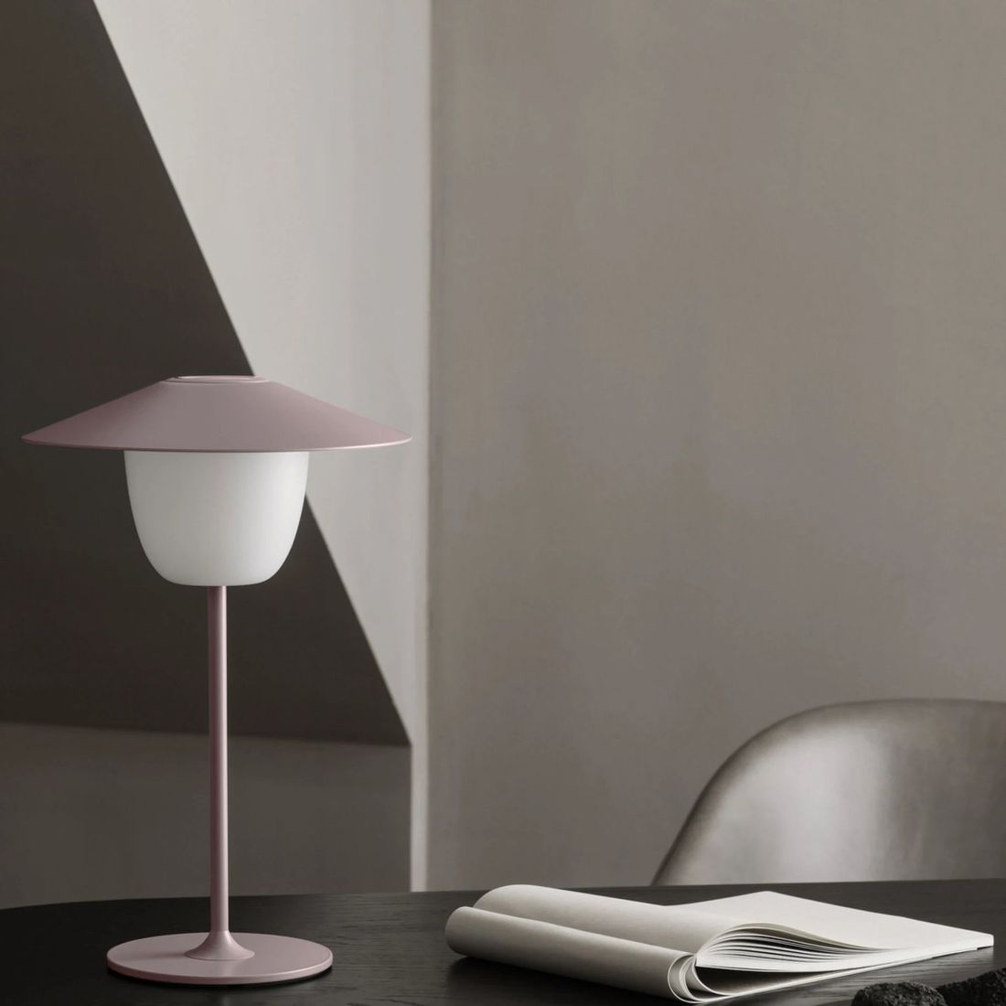 Blomus Ani Lamp Mobile LED-Leuchte Aluminium