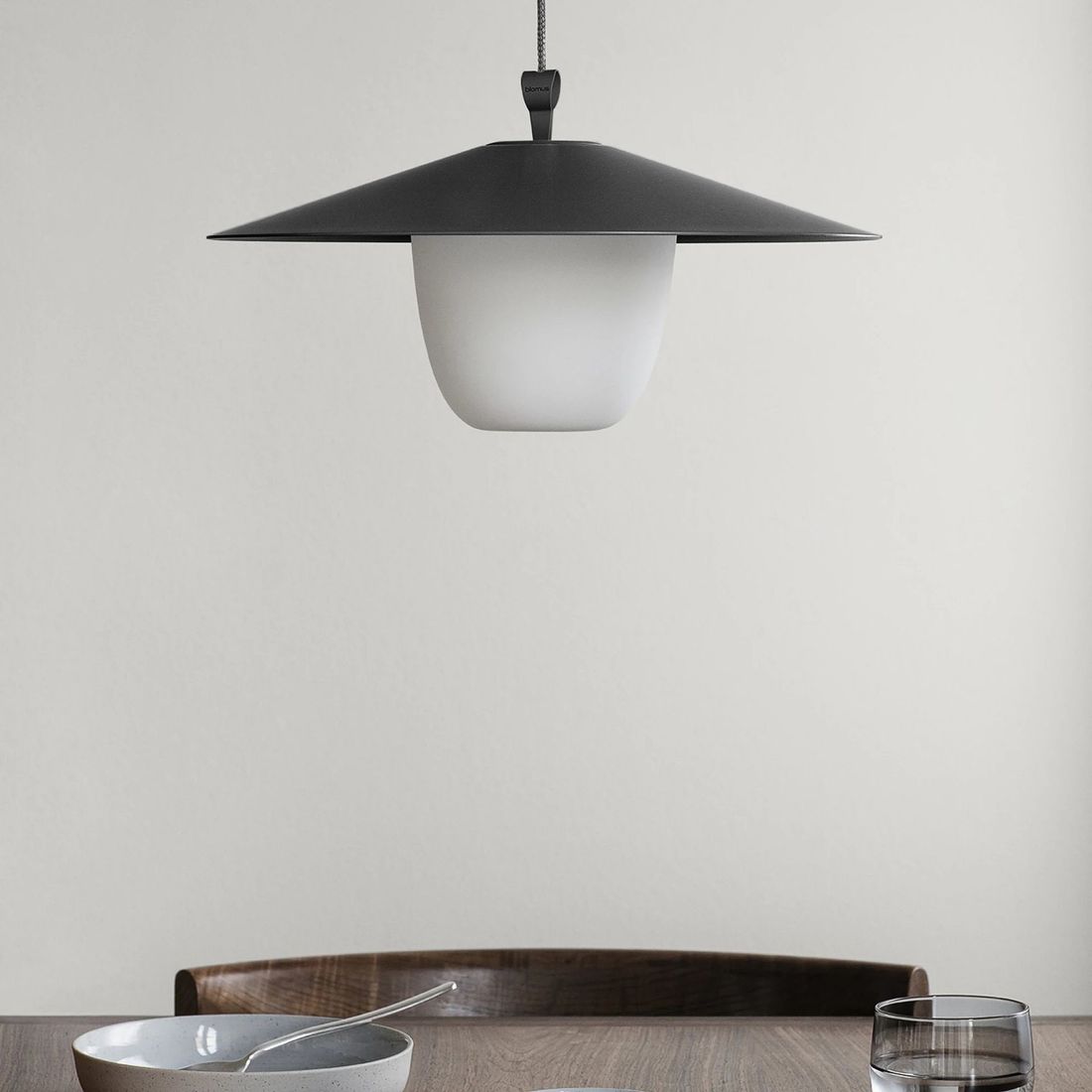 Blomus Ani Lamp Mobile LED-Leuchte Aluminium