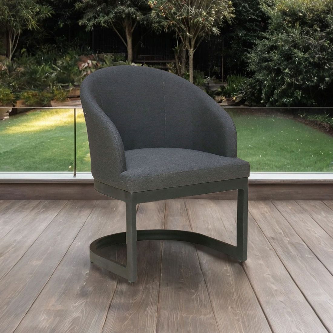 OUTLIV. Orlando Freischwinger Aluminium/Sunbrella