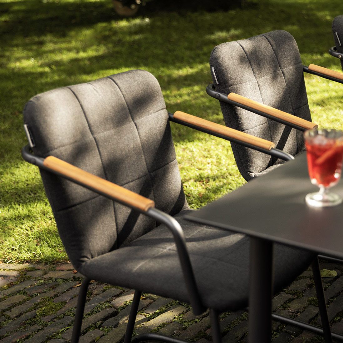 Kettler Gentle Gartensessel Aluminium/Sunbrella