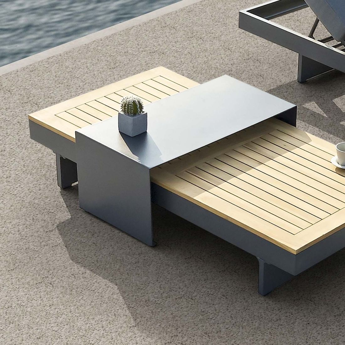 OUTLIV. Luna Ecklounge inkl. Loungetisch Aluminium/Polyester