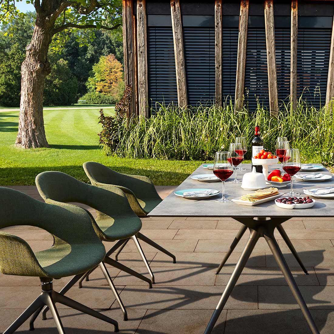 Best Beyond Sisters Friend Gartentisch 180x90cm Stahl/HPL