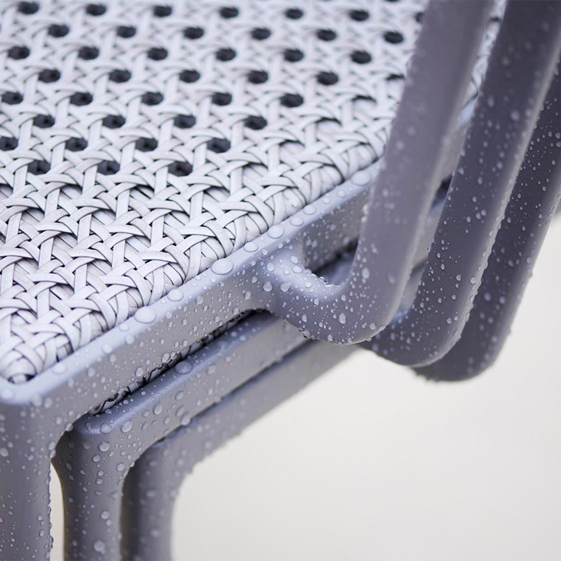 Cane-Line Less Stapelstuhl Aluminium/Geflecht