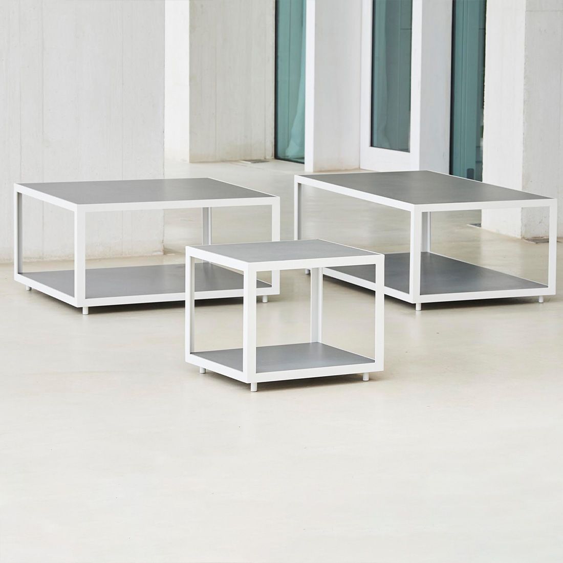 Cane-Line Level Beistelltisch 48x48cm Aluminium/Keramik