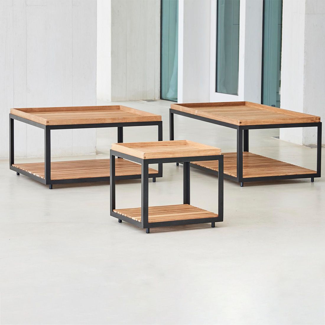 Cane-Line Level Beistelltisch 79x79cm Aluminium/Teak