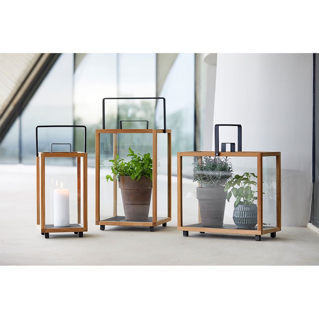 CaneLine Lighthouse Laterne 23x23x42 cm Teak/Aluminium Natur/Lava Grey