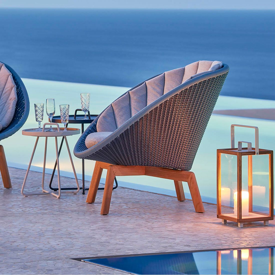 Cane-Line Peacock Loungesessel Teak/Geflecht