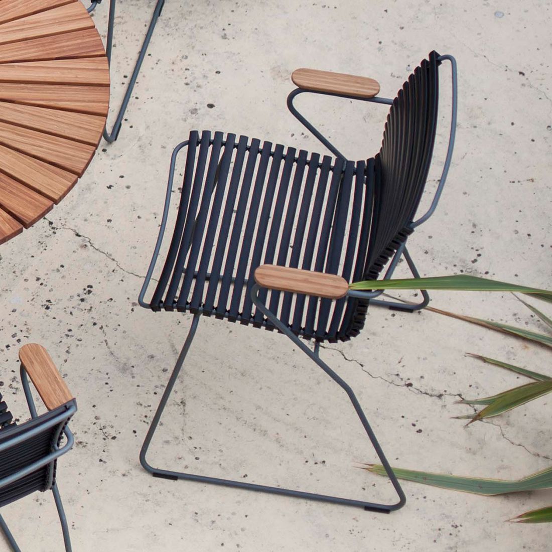 Houe Click Gartenmöbel-Set M (5 Plätze) Tisch Ø150cm