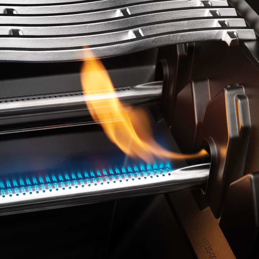 Napoleon Phantom Prestige 500 Connected Gasgrill mit Edelstahl-Rosten