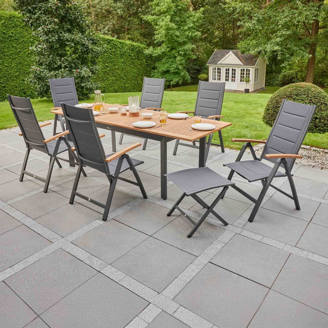 LC Garden Unicamo Ausziehtisch 180/240x90cm Aluminium/Teak