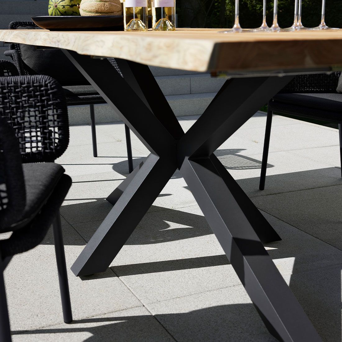 Interliving 7002 Gartenmöbelset 7-tlg. mit Tisch 220x95 cm